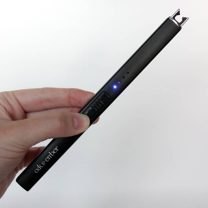 Oak & Ember – Engroshandel Lighter – Elektrisk lighter med indgravering1