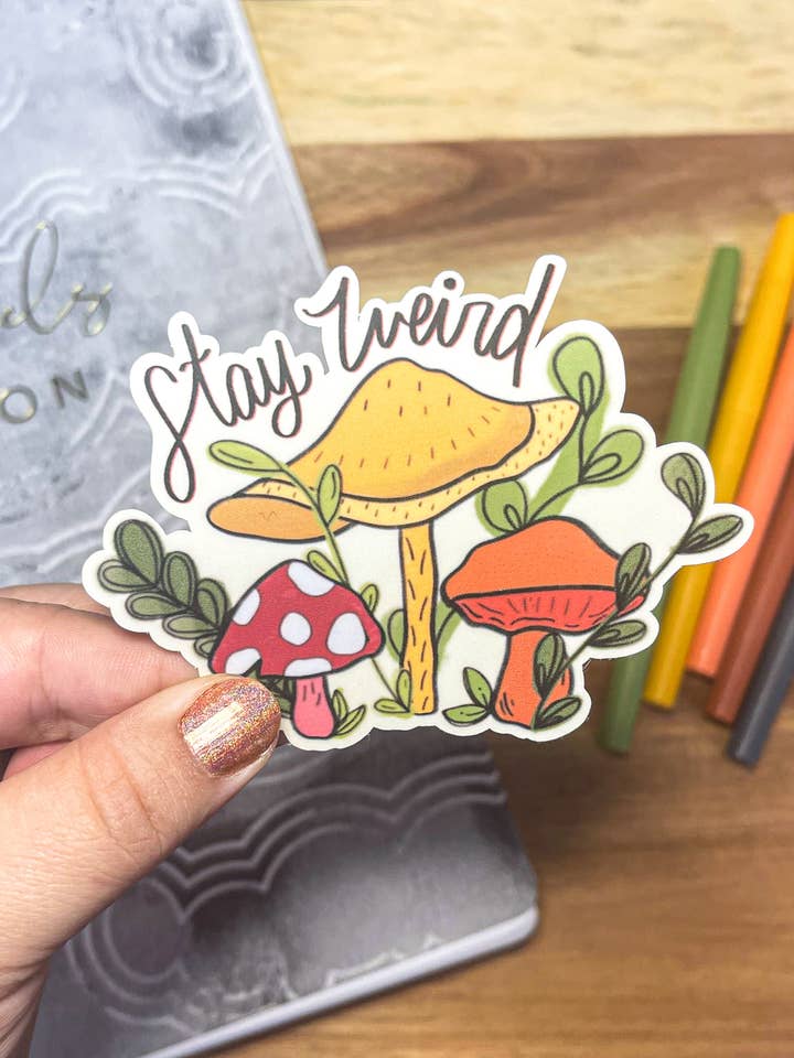 Adesivo Stay Weird Fun per la vendita all'ingrosso da parte di Sharp Thoughtlings