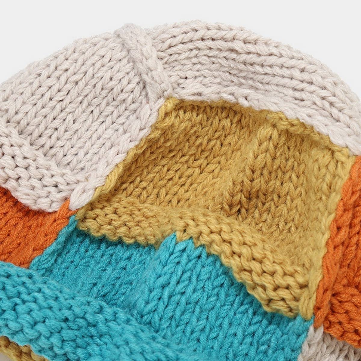 ACCITY - Wholesale Beanie - Women's - CURLED BRIM CONTRAST KNITTED HAT_CWAH15826