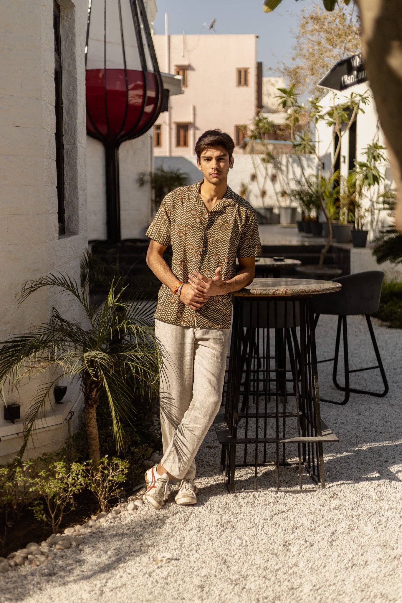 Studio Kibun - Vente Chemise – unisexe - Chemise en coton imprimée à la main Saguaro2