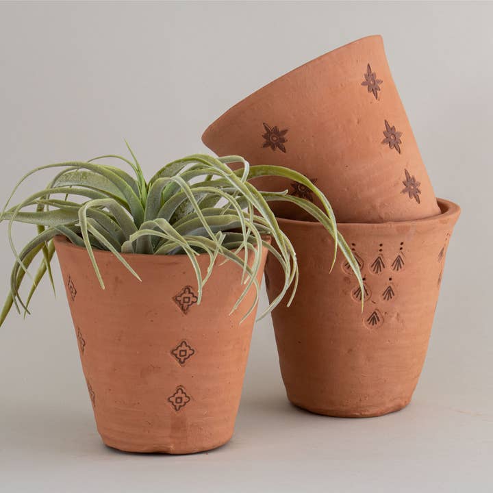 Foreside Home & Garden - Wholesale Plant Pot - SALE - Padma Set 3 Terracotta Stamped Planter Pots