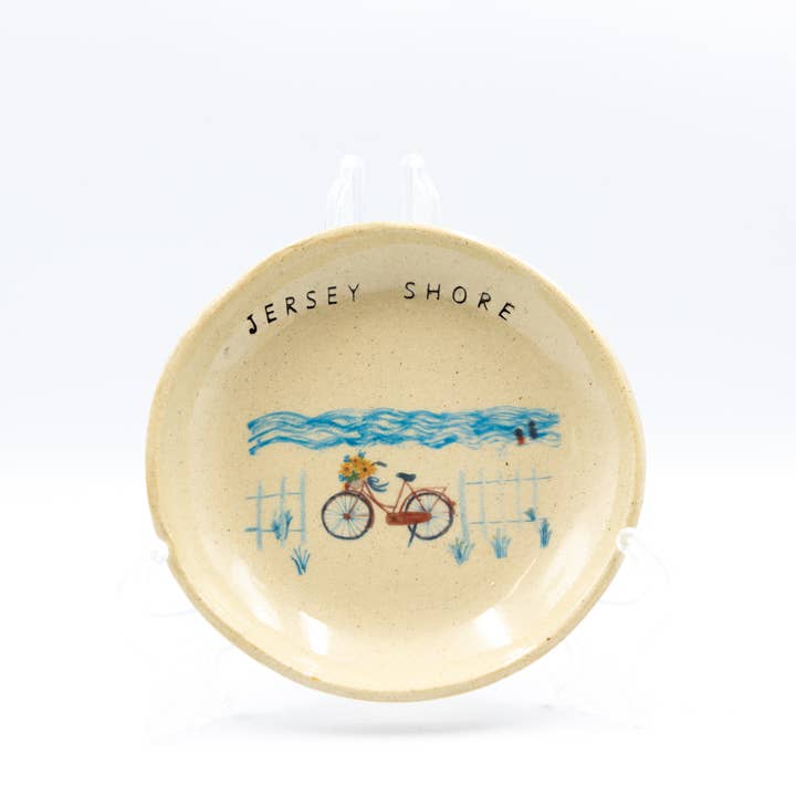 Tara Kothari - Wholesale Jewelry Dish - Custom Beach Illustrated Handmade Souvenir Dish1