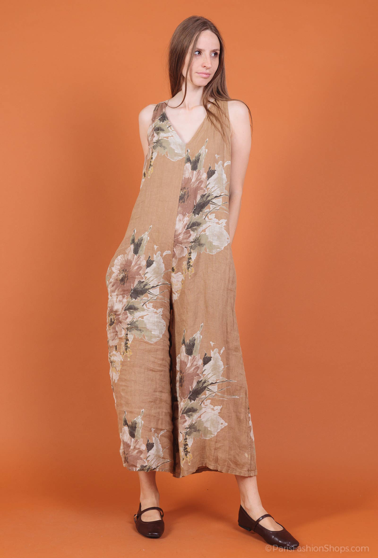 Shyloh - Wholesale Onesie - Women's - Flowy long dress with floral print and straps 2059933