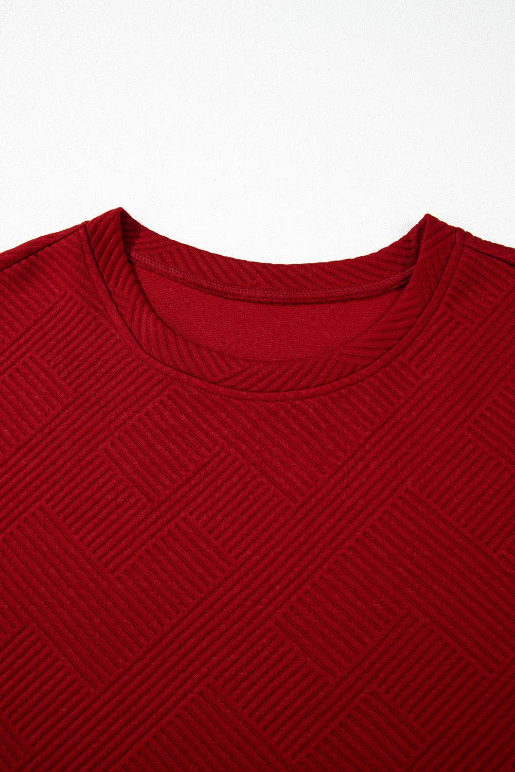 PRETTY BASH – Großhandel Loungewear-Set – Damen – Set aus unifarbenem T-Shirt mit Struktur und Hose mit Kordelzug31