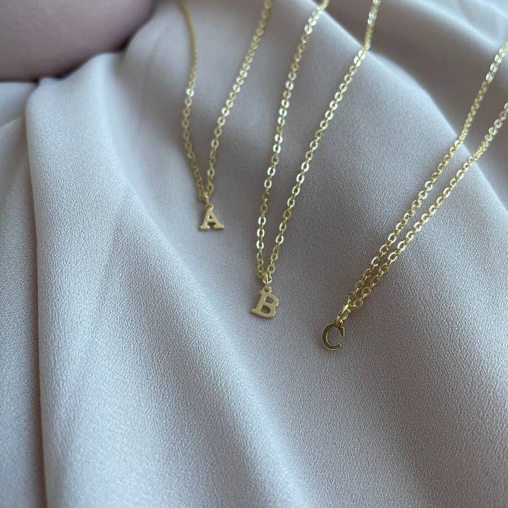 ShopCins – wholesale Pendant/charm necklace – 18K Gold Plated Letter necklace | Initial Necklace | Personalized Gifts | Monogram | Christmas Gift | Bridesmaids Gift | Gift for her |