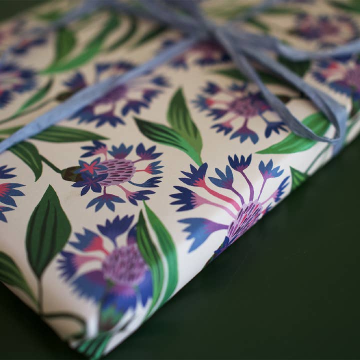 Brie Harrison Ltd – wholesale Flat wrap – Cornflower Gift Wrap