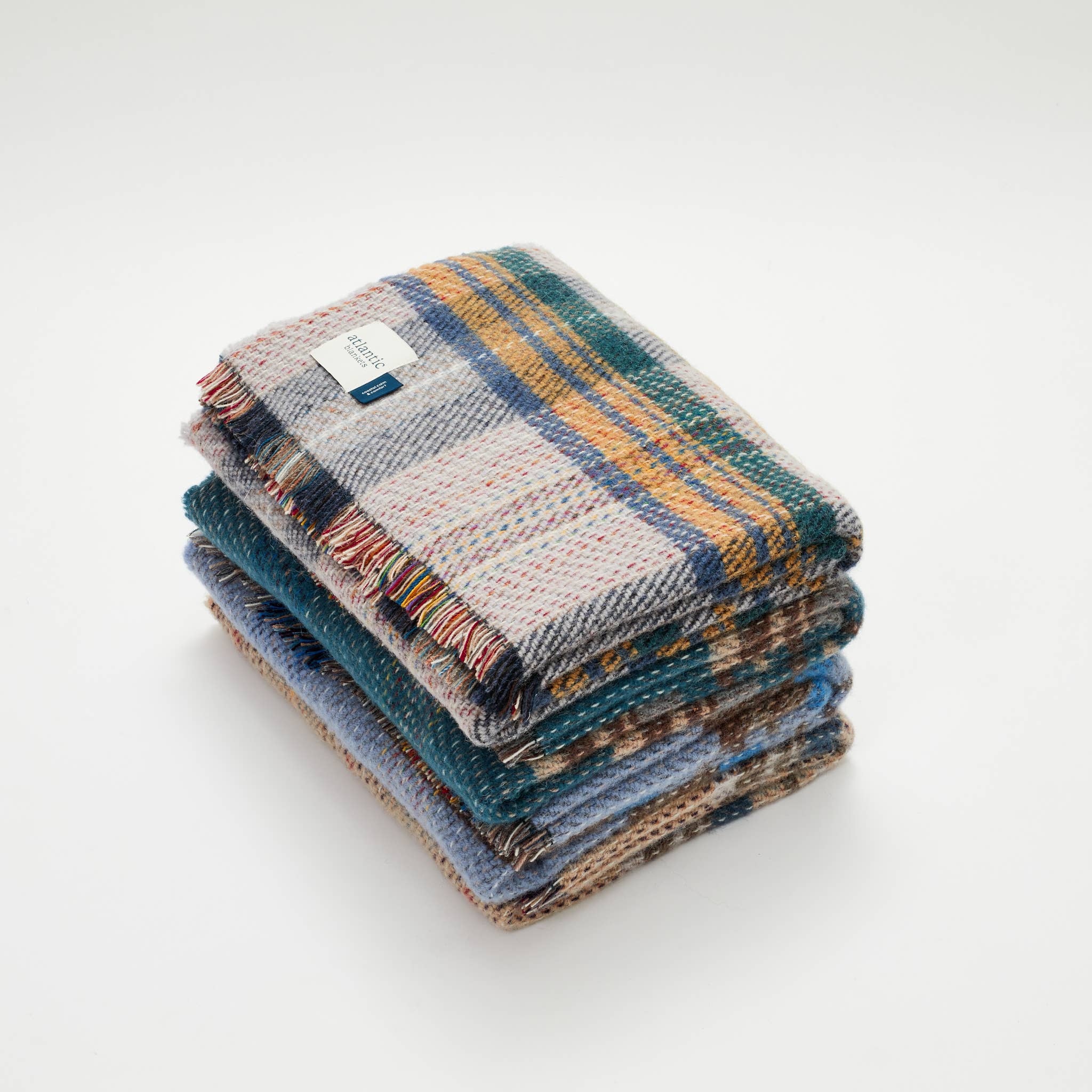 Atlantic Blankets - Wholesale Throw blanket - Random Recycled Wool Blanket