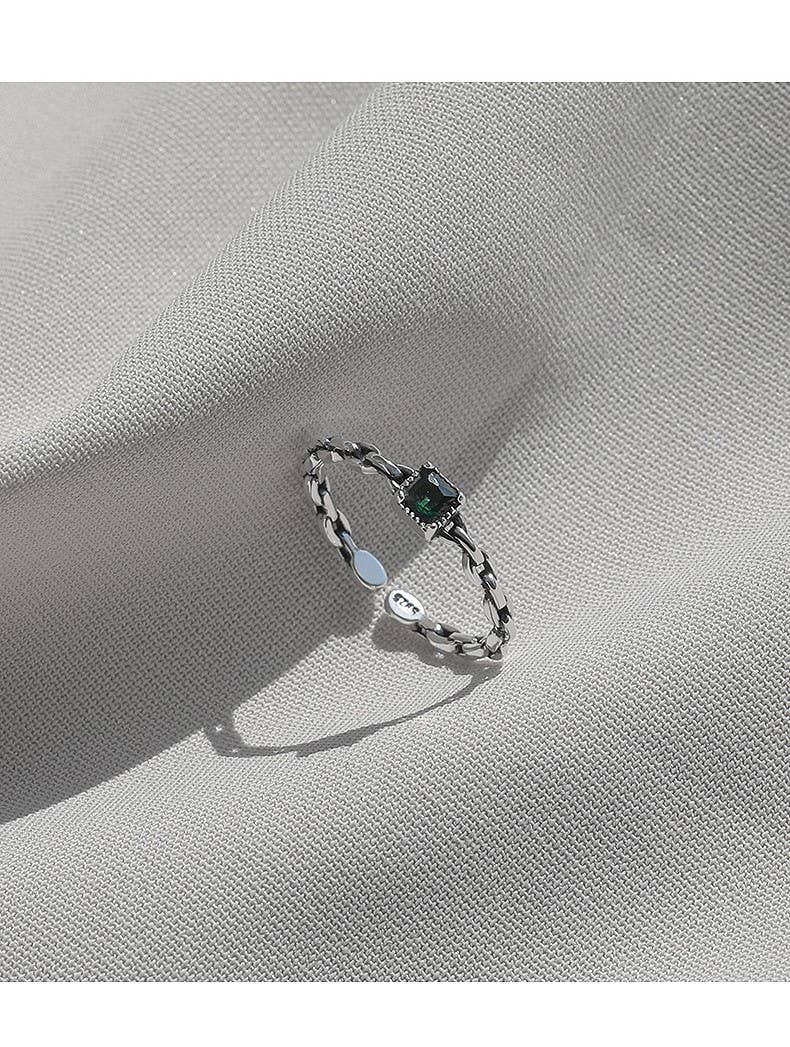 Gemscape UK – wholesale Single stone/solitaire ring – Simple Silver Ring with stone centre - Chic Jewelry8