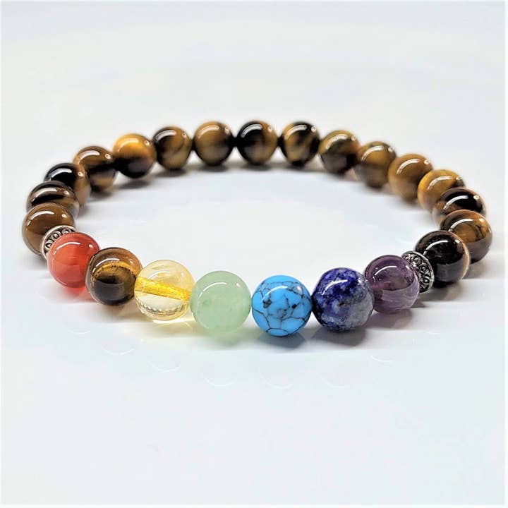 Bracelet Chakras/œil de tigre de 8 mm pour la vente par Best South Gems