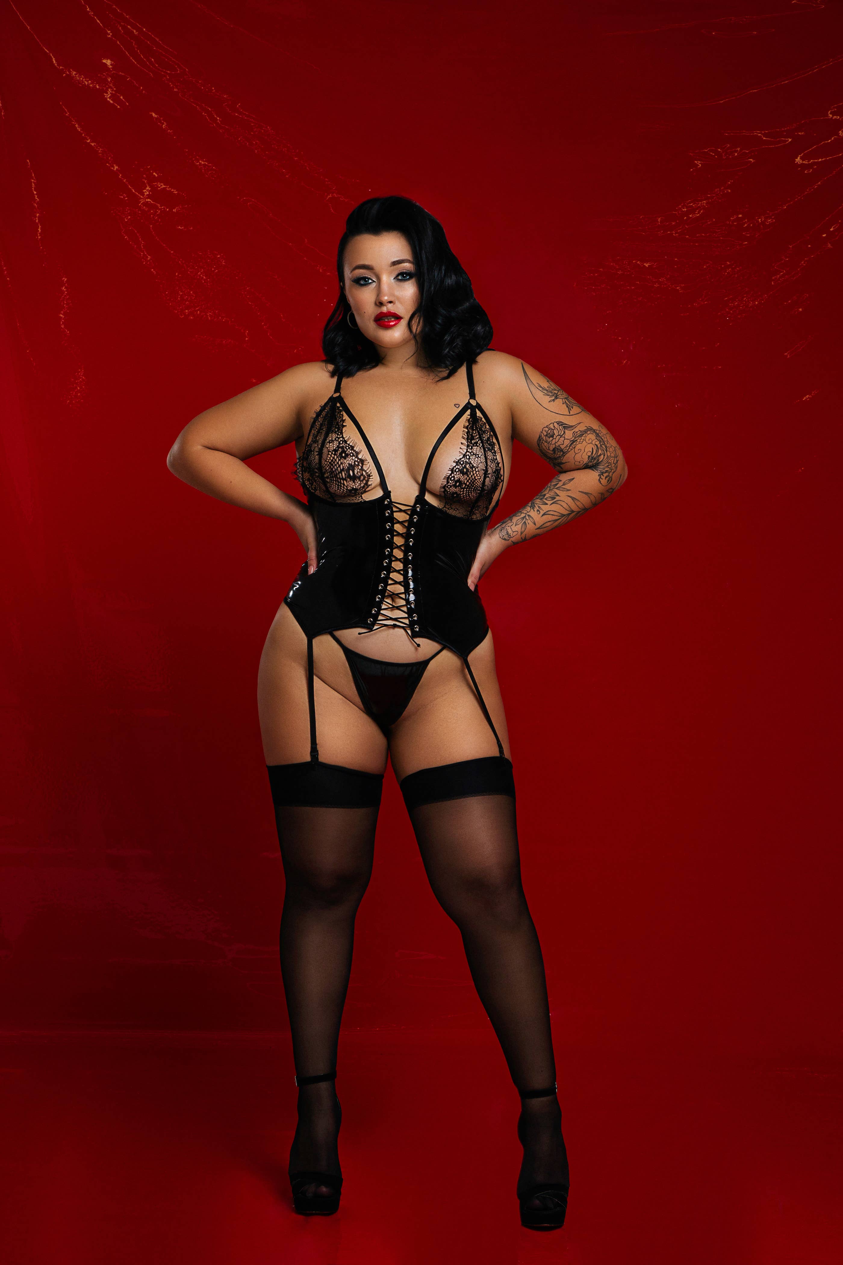 Devils Boutique - Wholesale Lingerie Set - Women's - Plus Size Corset Lingerie Black Bustier Matching Panties3