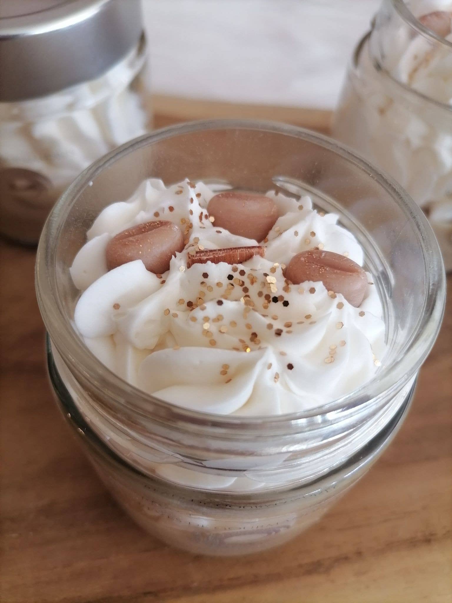 Rêves de gourmandises - Wholesale Jar/Filled Candle - Gourmet candle with wooden wick2