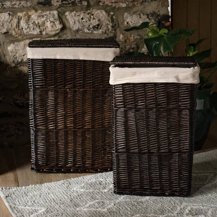 Dunkler Kaffee Weiden Wäschekorb - 2er-Set für den Großhandel von Arthur Cameron