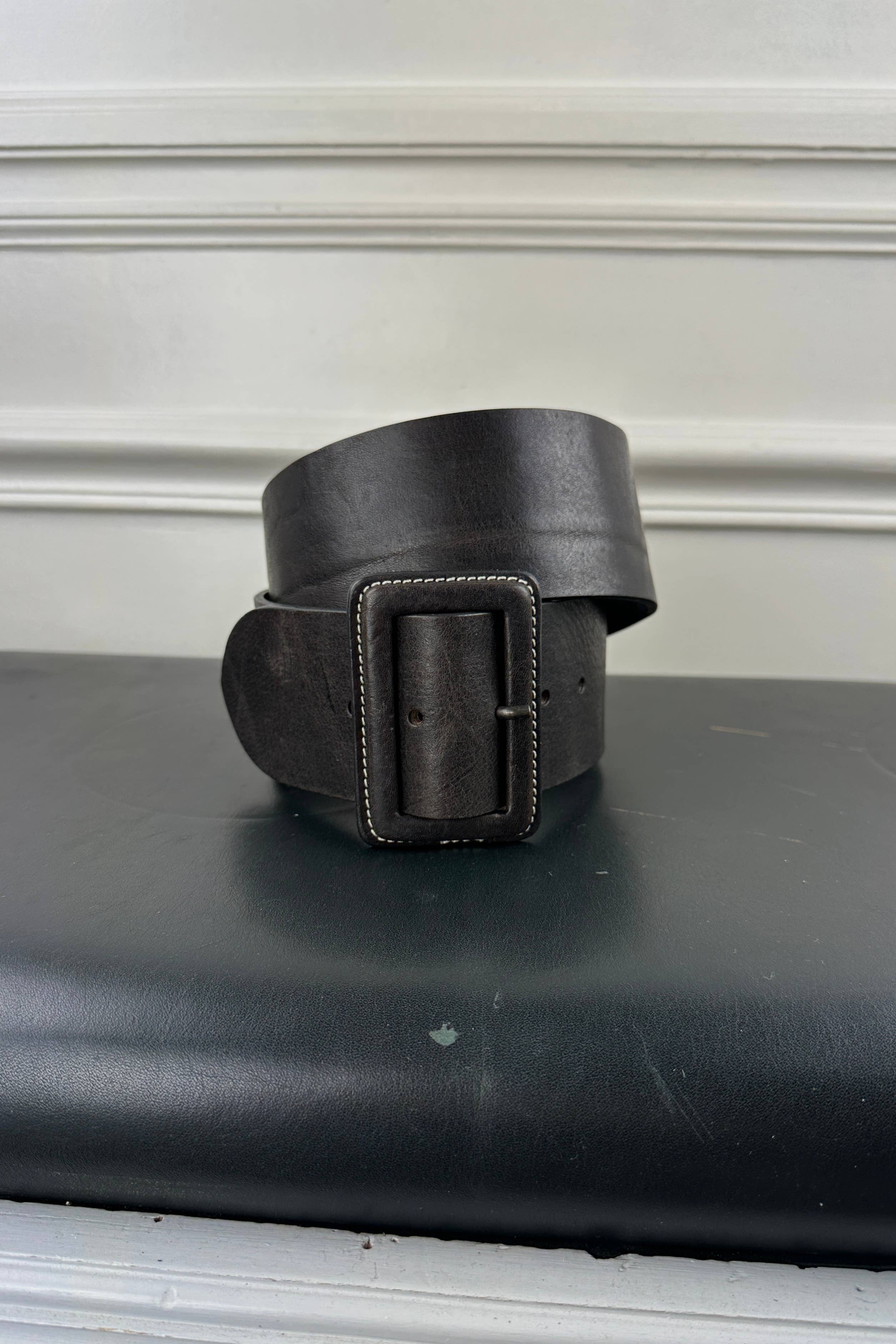 JULIA PARIS - Wholesale Belt - Women's - Wide belt with full-grain cowhide leather covered buckle4