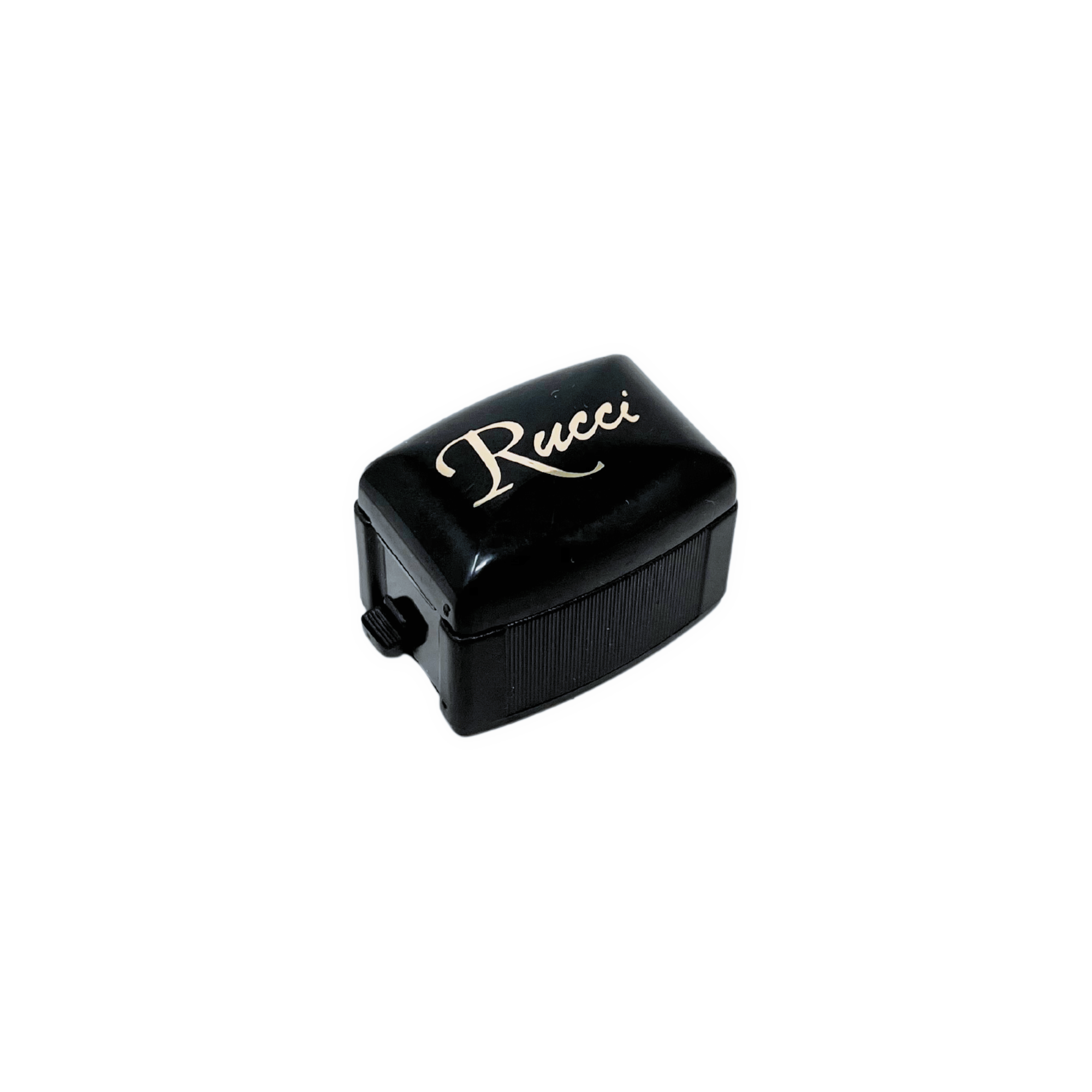 Rucci Professional – wholesale Pencil sharpener – Compact Makeup Pencil Sharpener for Small-Sized Pencils1