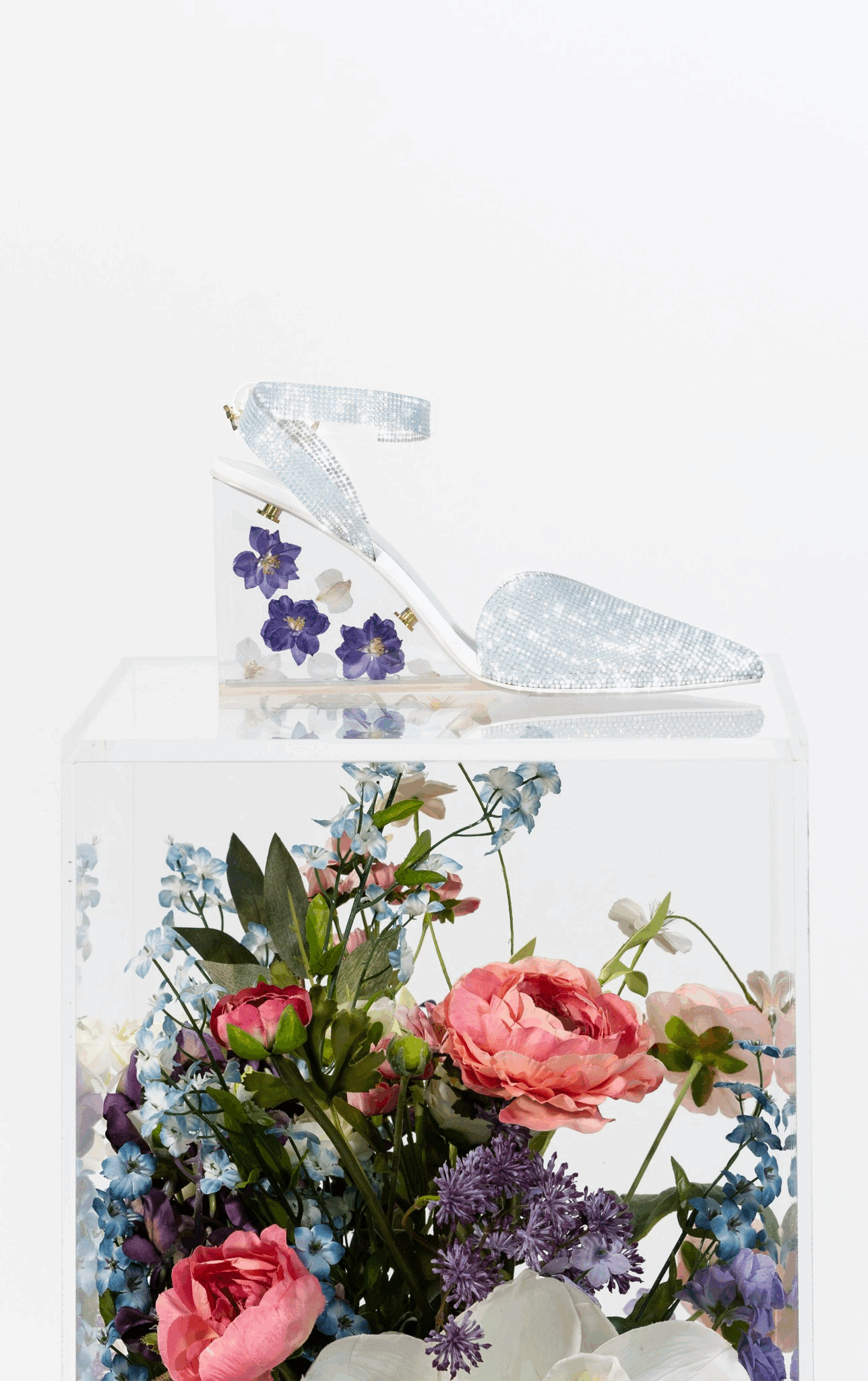 She is Cheval - Wholesale High Heels - Women's - Did my Heart Love, 'Til Now?2