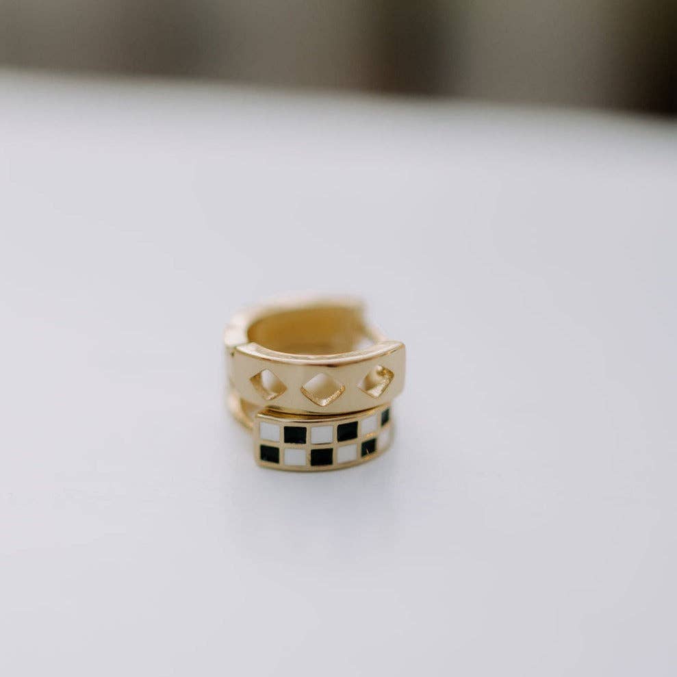 Mauve Jewelry Co. - Wholesale Huggie Earrings - Black & White Checkered Hoops5