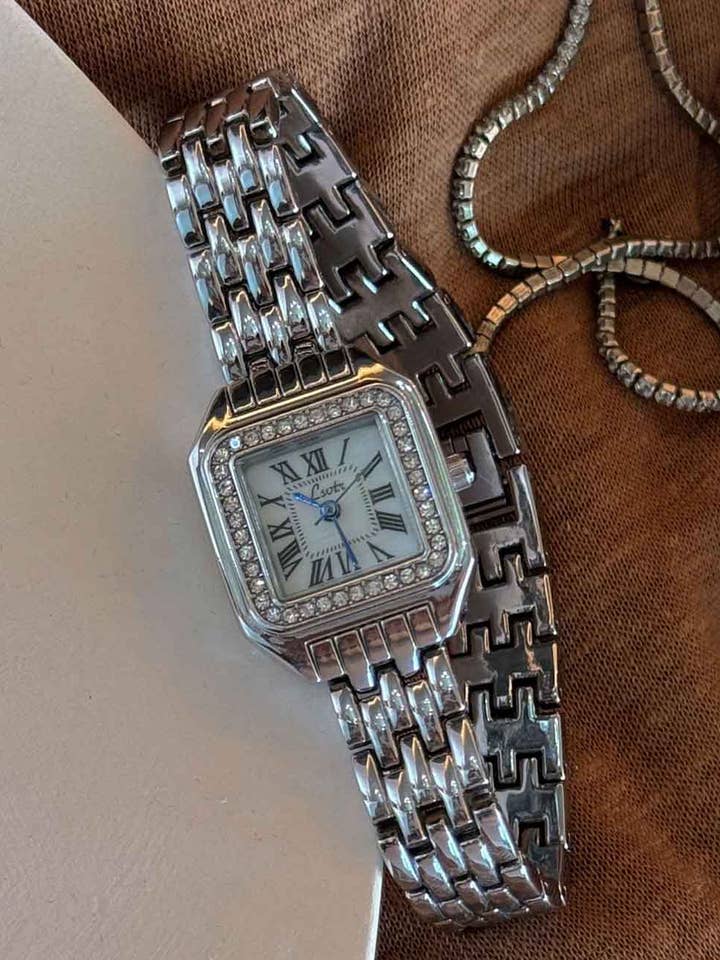 Vintage Roman Square Rhinestone Bezel Quartz Watch DP25F742 for wholesale by Dipped Shop