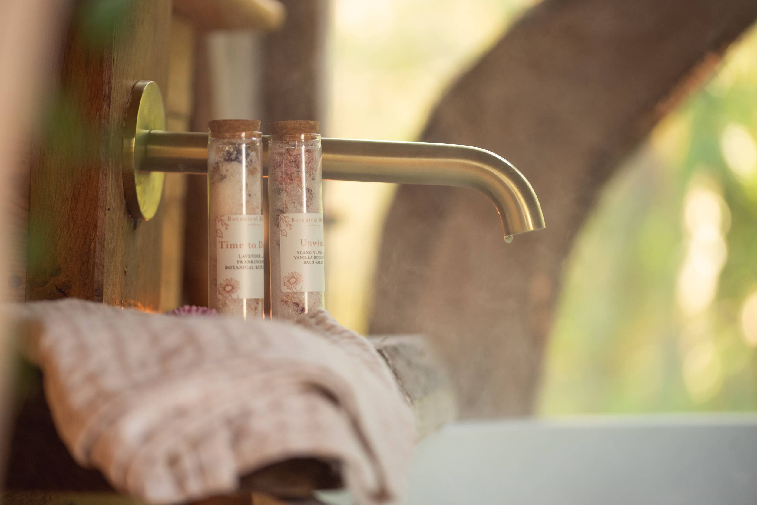 Botanical Bloom Apothecary - Wholesale Bath Salts - Wildflowers Bath Salt tube 1