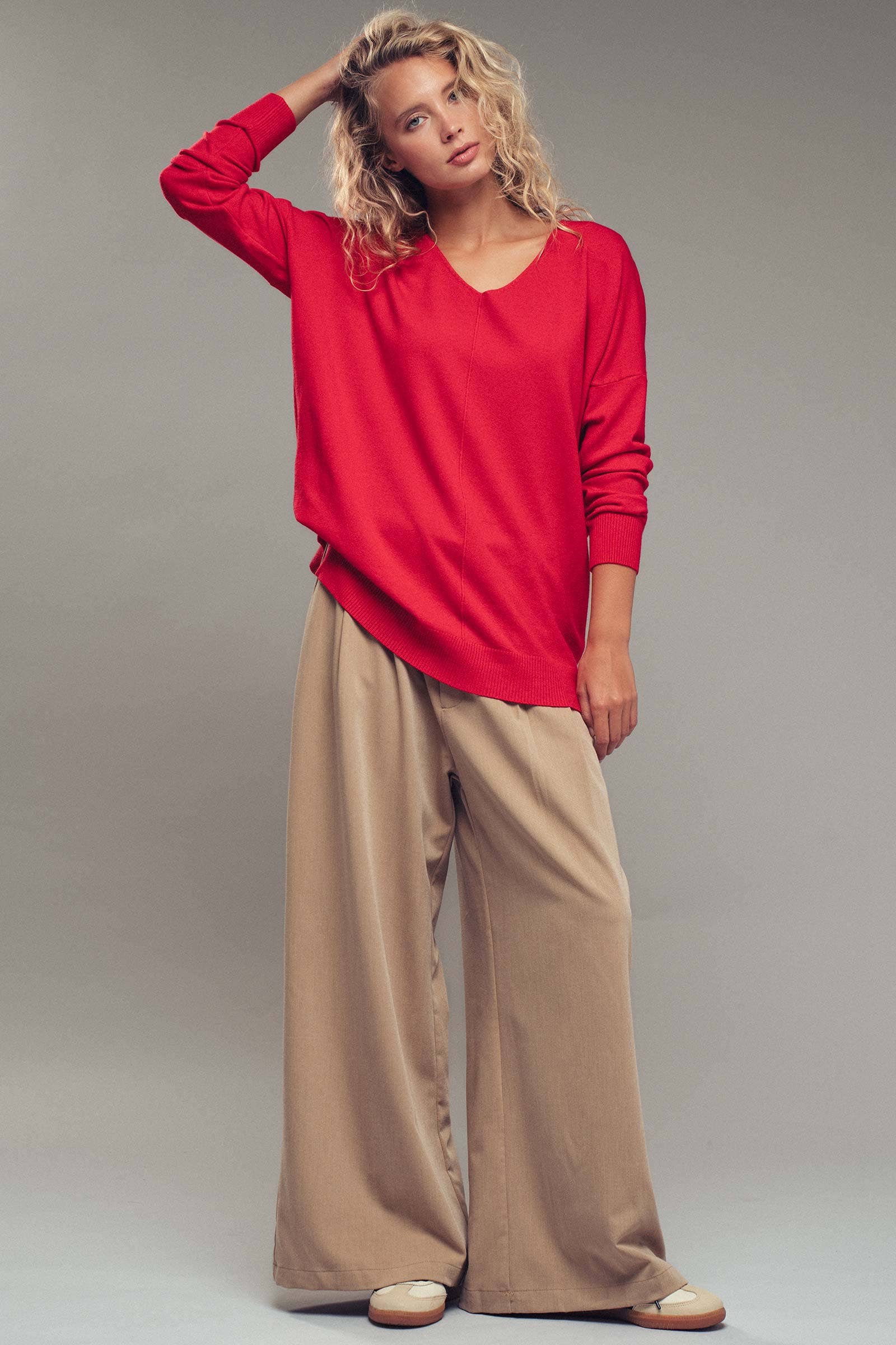 Urban Daizy - Wholesale Tunic Sweater - Women's - Relaxed High-Low V-Neck Tunic Sweater22