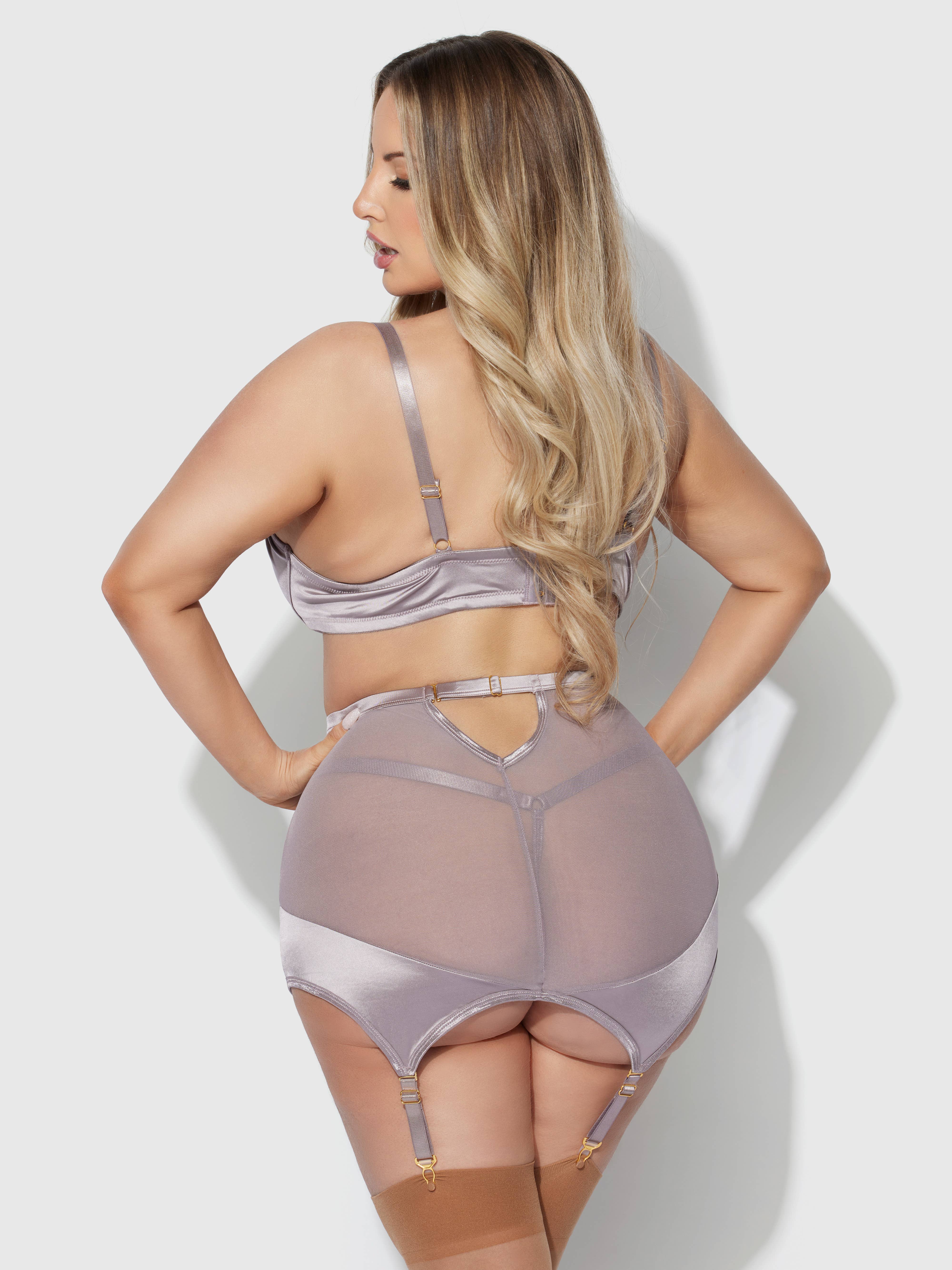 House of Desire - Wholesale Lingerie Set - Women's - RAQUEL MESH & SILKY MICRO BRA, GARTER SKIRT & G-STRING SET14