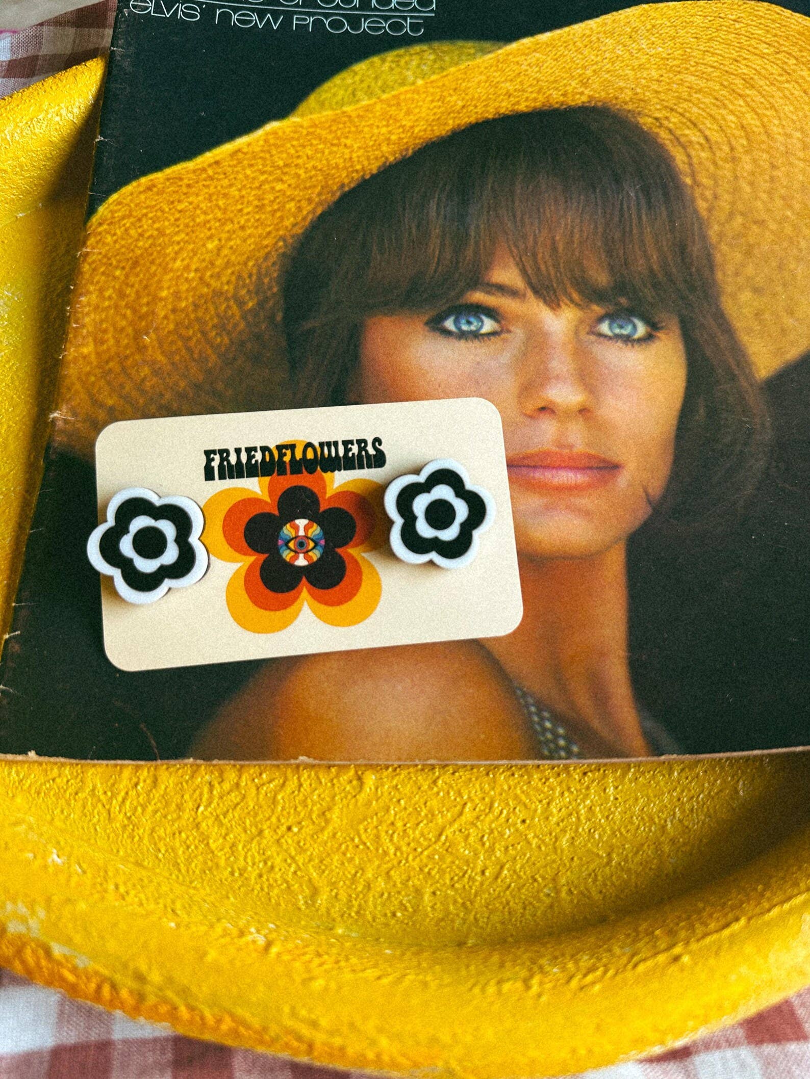 friedflowers - Vente Clous d'oreille - Boucles d'oreilles fleur stud inspirées des années 1970 Cecilia4