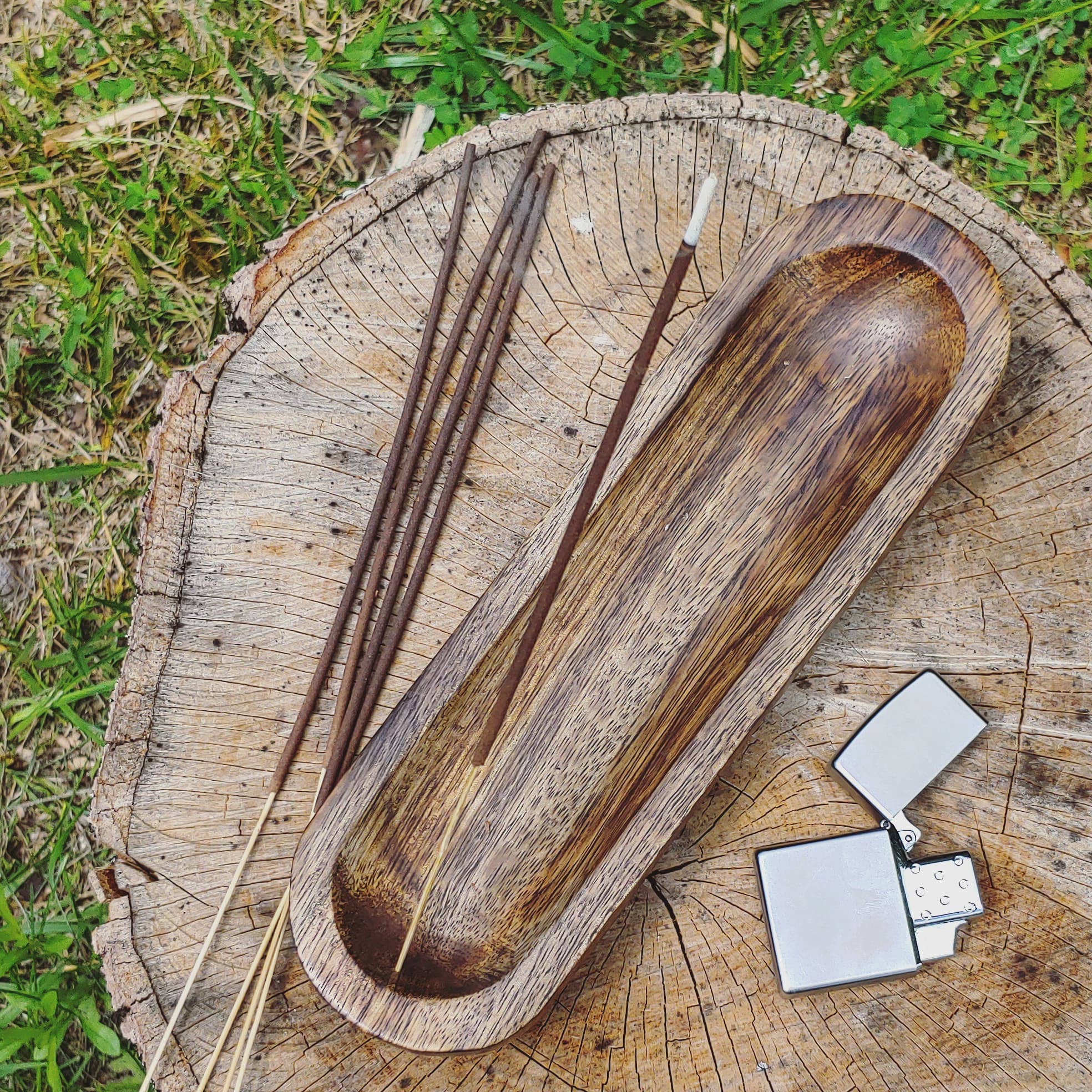 Earth & Anchor Soap Co. - Wholesale Incense - Frankincense & Myrrh Hand Dipped Incense2