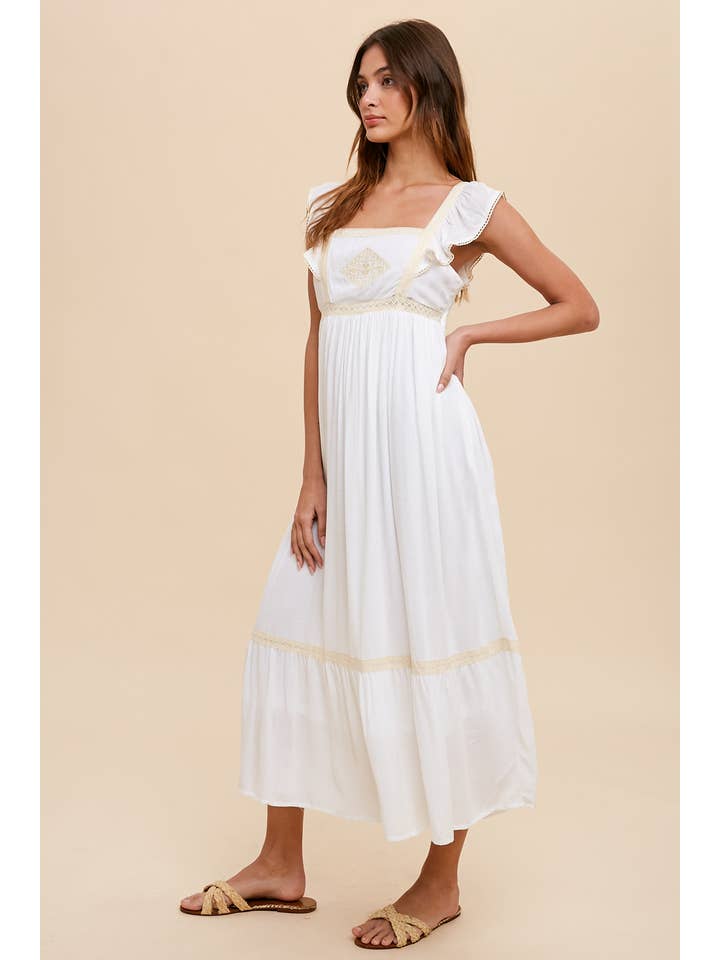 In Loom – Vestido - Mulher por atacado – Vestido avental com bordado e acabamento em renda7