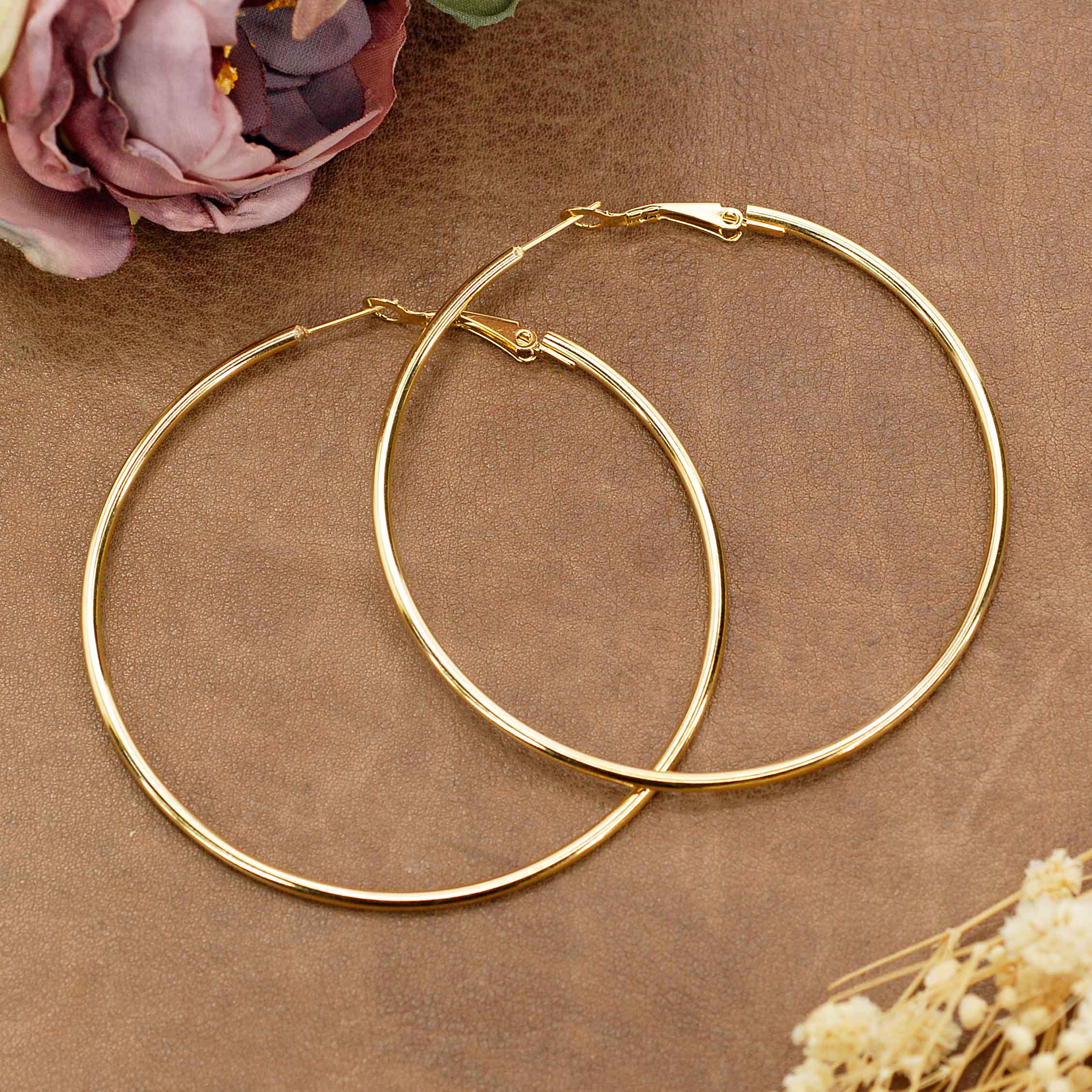 Merveilles du Monde - Wholesale Hoop Earrings - Set of 16 pairs of hoop earrings in stainless steel16