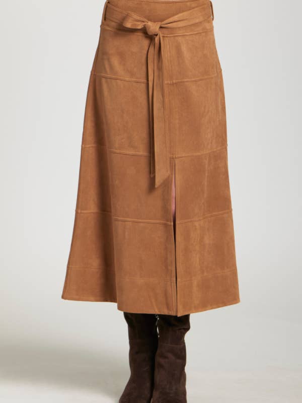 Vegan suède rok - Caramel voor wholesale door APNY