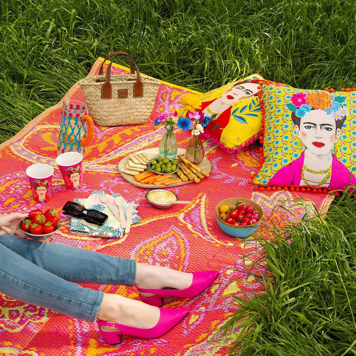 Talking Tables UK – wholesale Disposable cup – Eco-Friendly Summer Boho Frida Kahlo Cups | 8 Pack |10