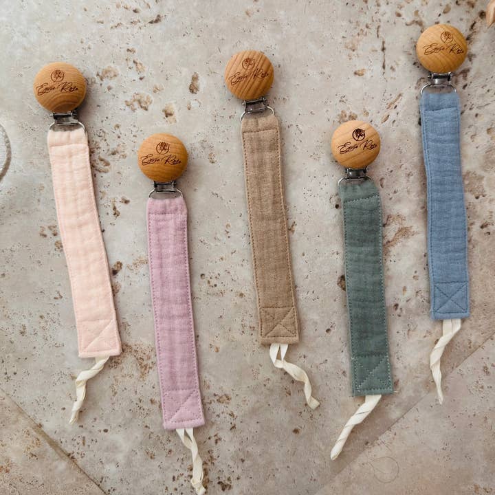 Cotton & Beech Wood Dummy Clip and other Purchase Wholesale mitten clips. Free Returns & Net 60 Terms on Faire trending on Faire.