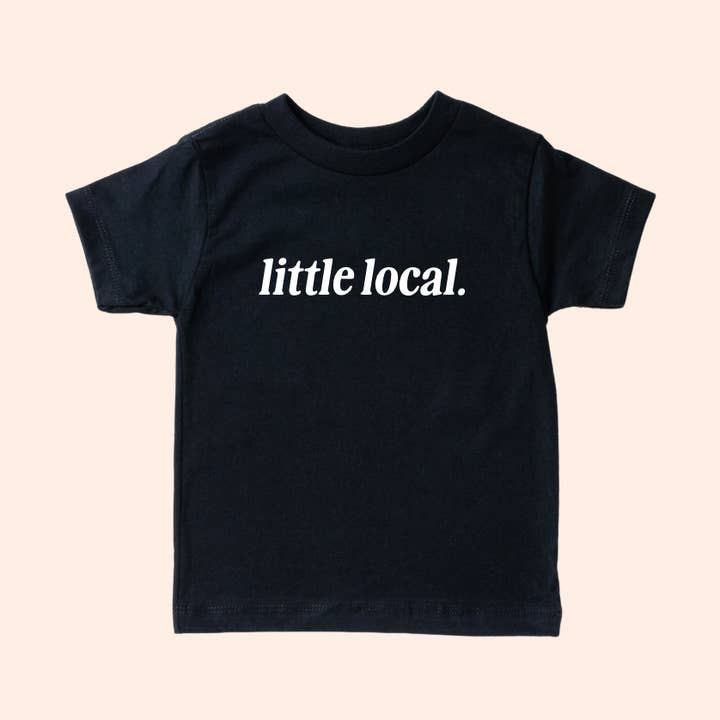 Petit Tee Local pour la vente par SBG Co.