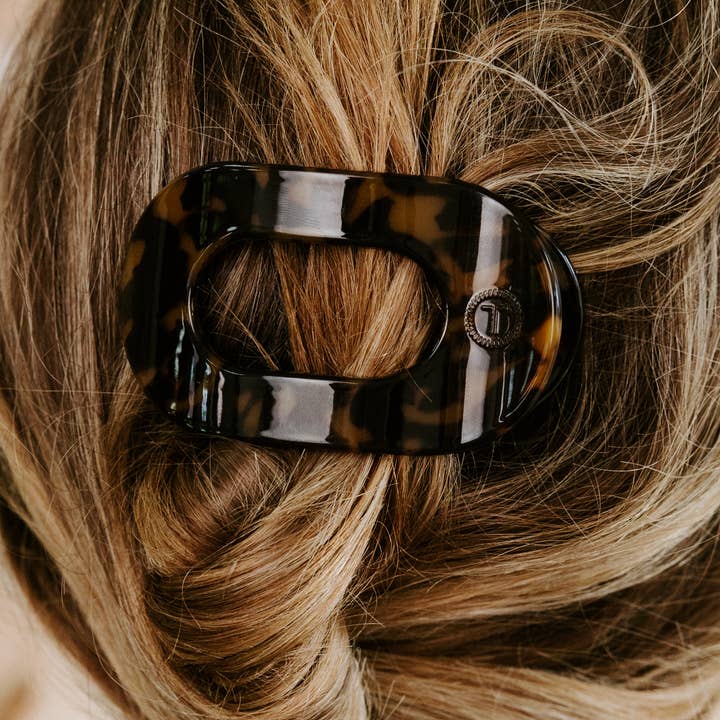 TELETIES - Wholesale Hair Clip - Women's - Round Flat Hair Clip | Small | Tortoise