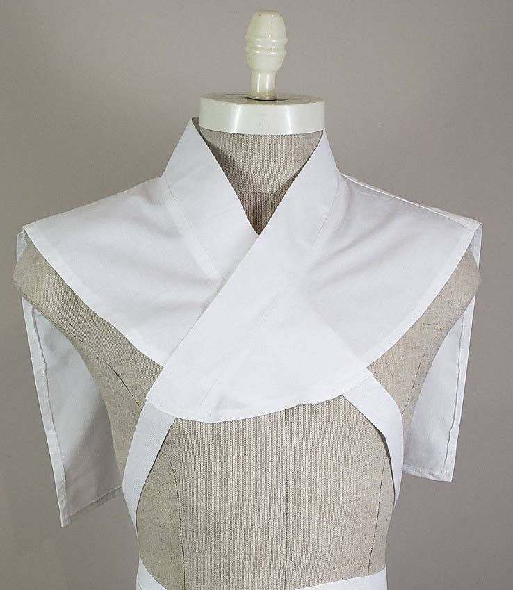 mds - Venta al por mayor Delantales - Amictus delantero envolvente con lazos1