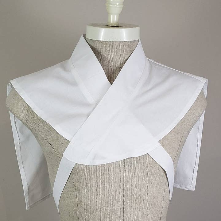 mds - Venta al por mayor Delantales - Amictus delantero envolvente con lazos1