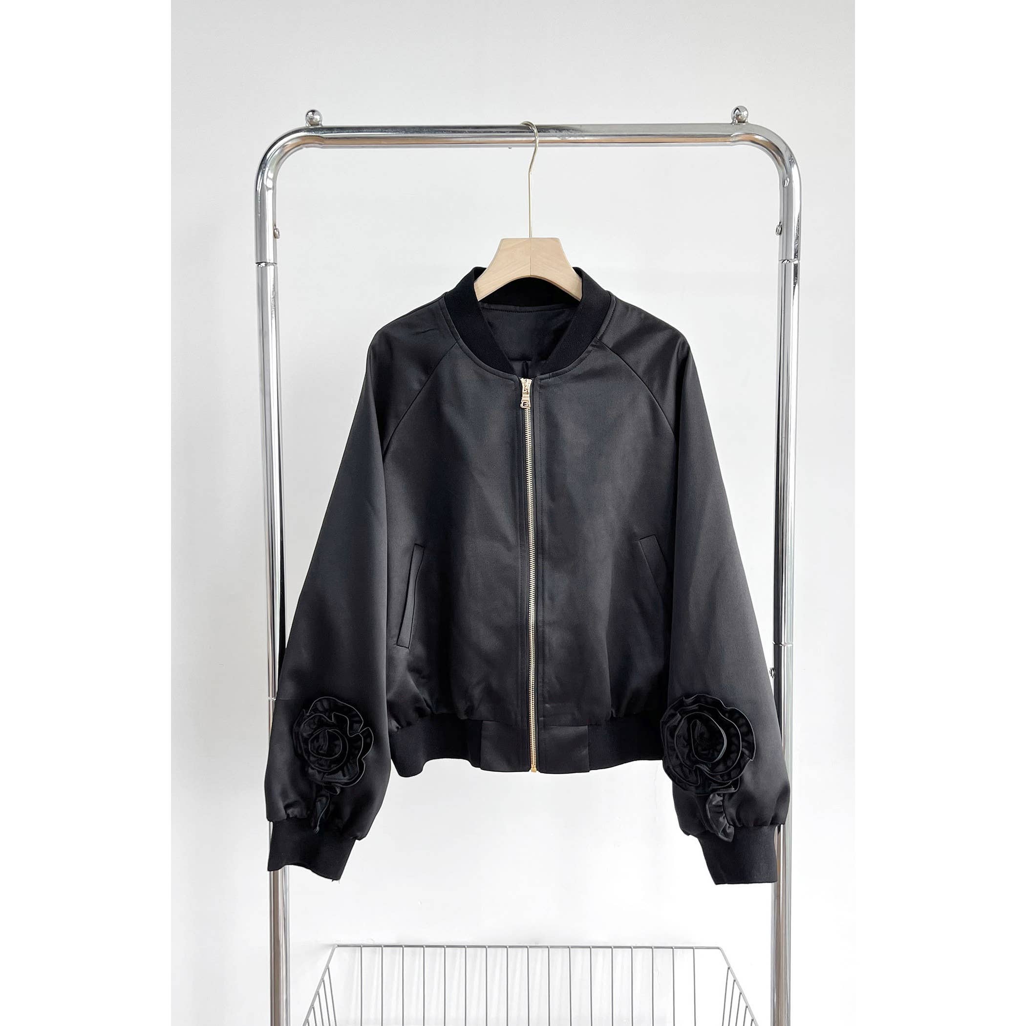 XHHH Inc - Wholesale Bomber Jacket - Women's - Zip Up Bomber Jackets5