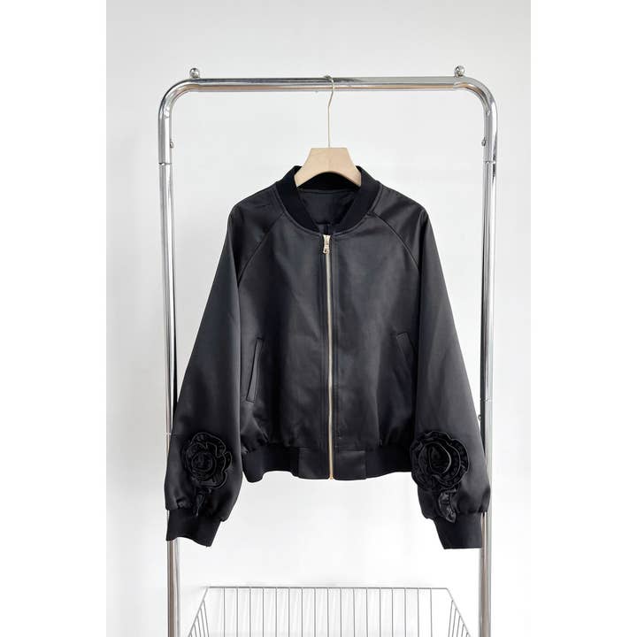 XHHH Inc - Wholesale Bomber Jacket - Women's - Zip Up Bomber Jackets5