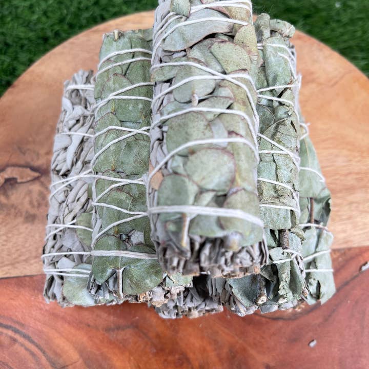 CaNatureLover - Wholesale Sage Bundle - White Sage with Eucalyptus, Hand Wrapped Thick bundles.4