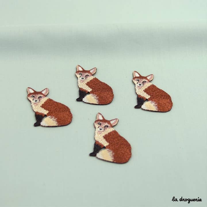 Insignia "Zorro" para venta al por mayor de LA DROGUERIE