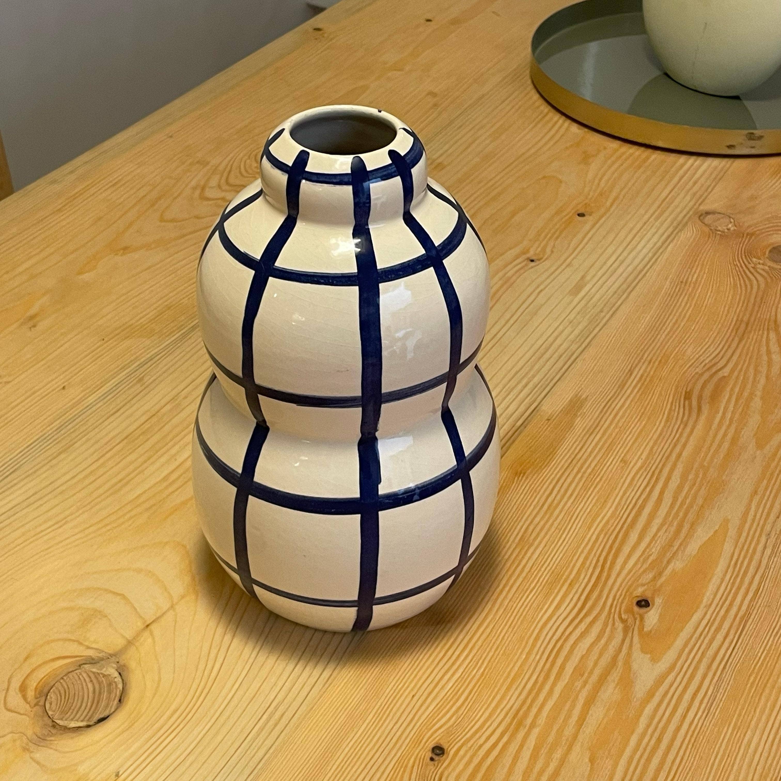 LeBazare - Wholesale Vase - Vase en Céramique à Motifs Graphiques – Design Moderne Peint à la Main3