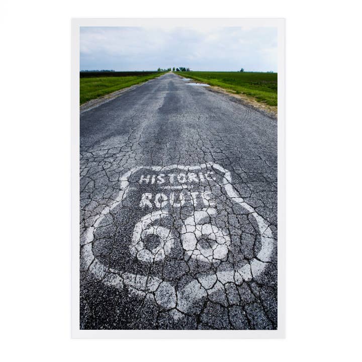 CARTES POSTALES PREMIUM Route 66 Marker pour la vente par Lantern Press