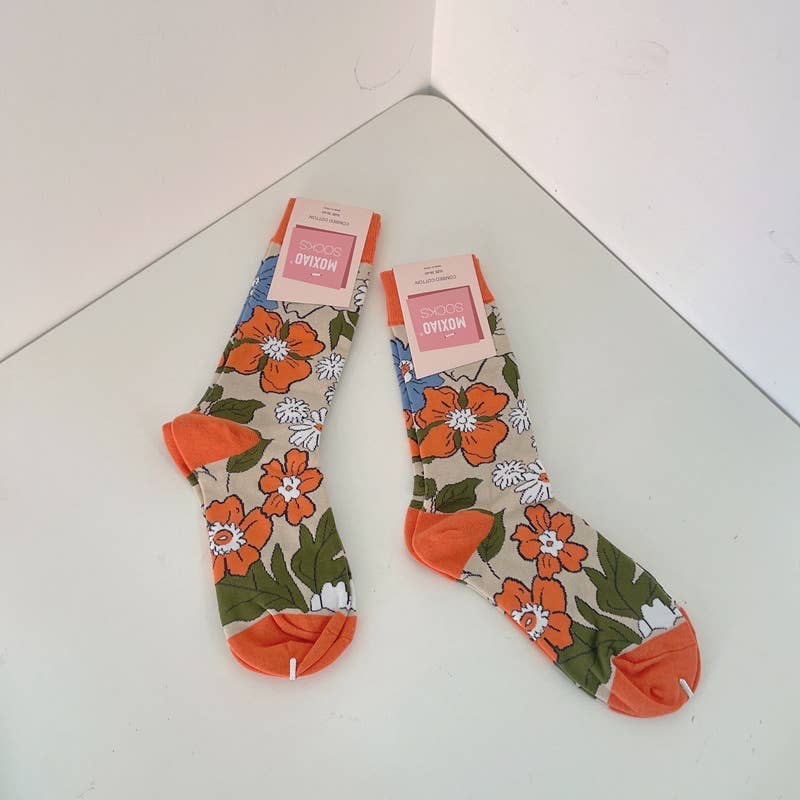 Tourtiwi - Wholesale Socks - Women's - Vintage Style Rose Floral Colored Crew Socks5