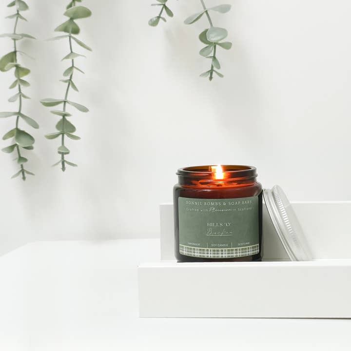 BONNIE BOMBS AND SOAP BARS - Venta al por mayor Velas en tarros - La vela de soja de la costa escocesa1