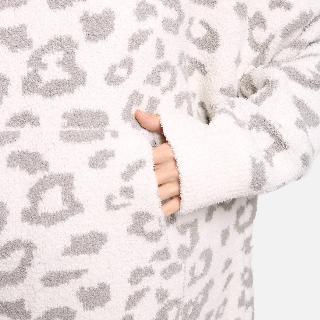 Fashion City - Wholesale Hoodie - Women's - Leopard Print Soft Hooded Snuggie w Pocket15