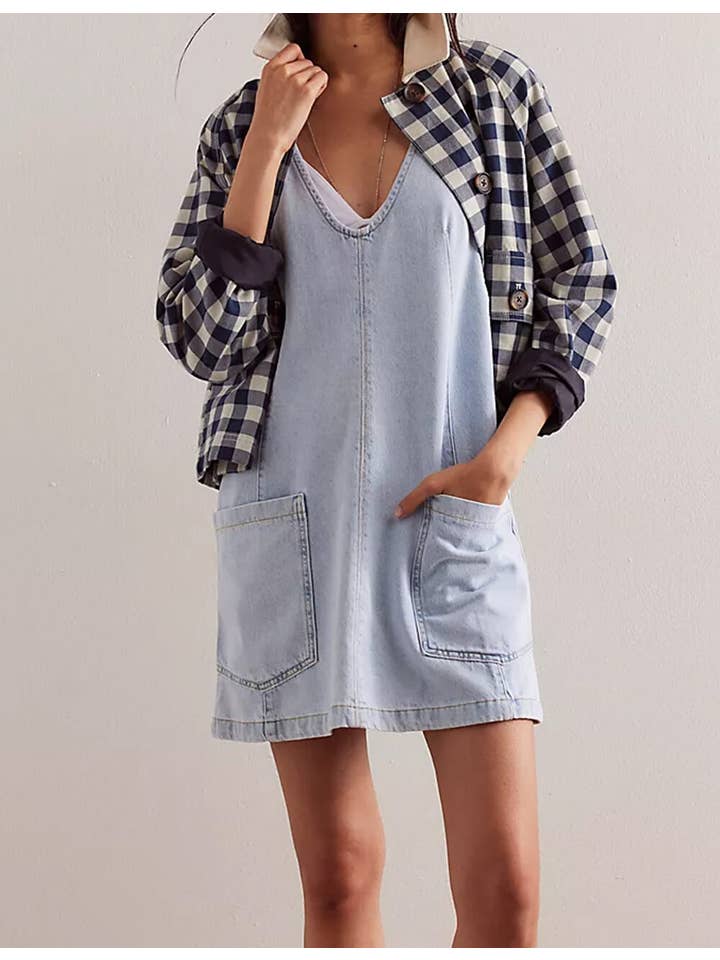 Sweetkama - Wholesale Dress - Women's - Ladies Pockets Denim Mini Dress SKD542