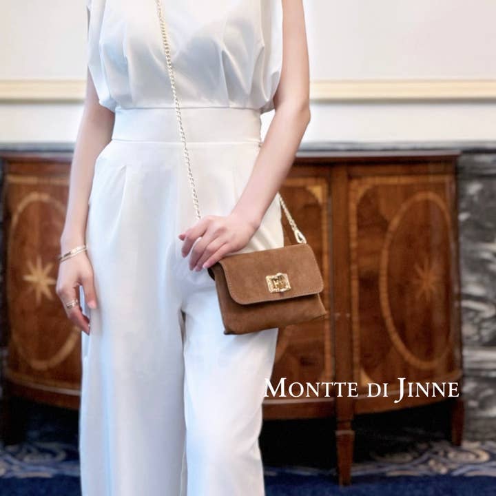 MONTTE DI JINNE - Wholesale Crossbody Bag - Women's - Italian Premium Suede Mini Crossbody Clutch with Gold Chain8
