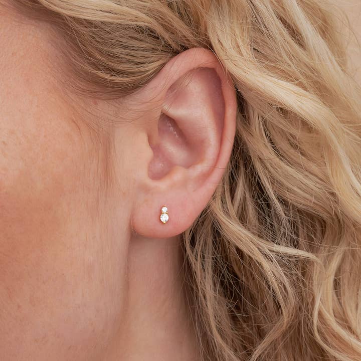 LEA Jewels – wholesale Stud/post earrings – Duo Crystal Flat Back Studs In Gold1