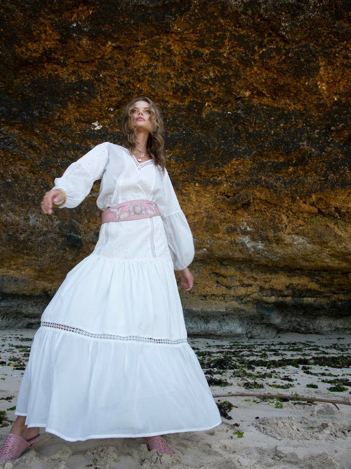 Queen Hummingbird Belt Blush for wholesale by Jodi Lee