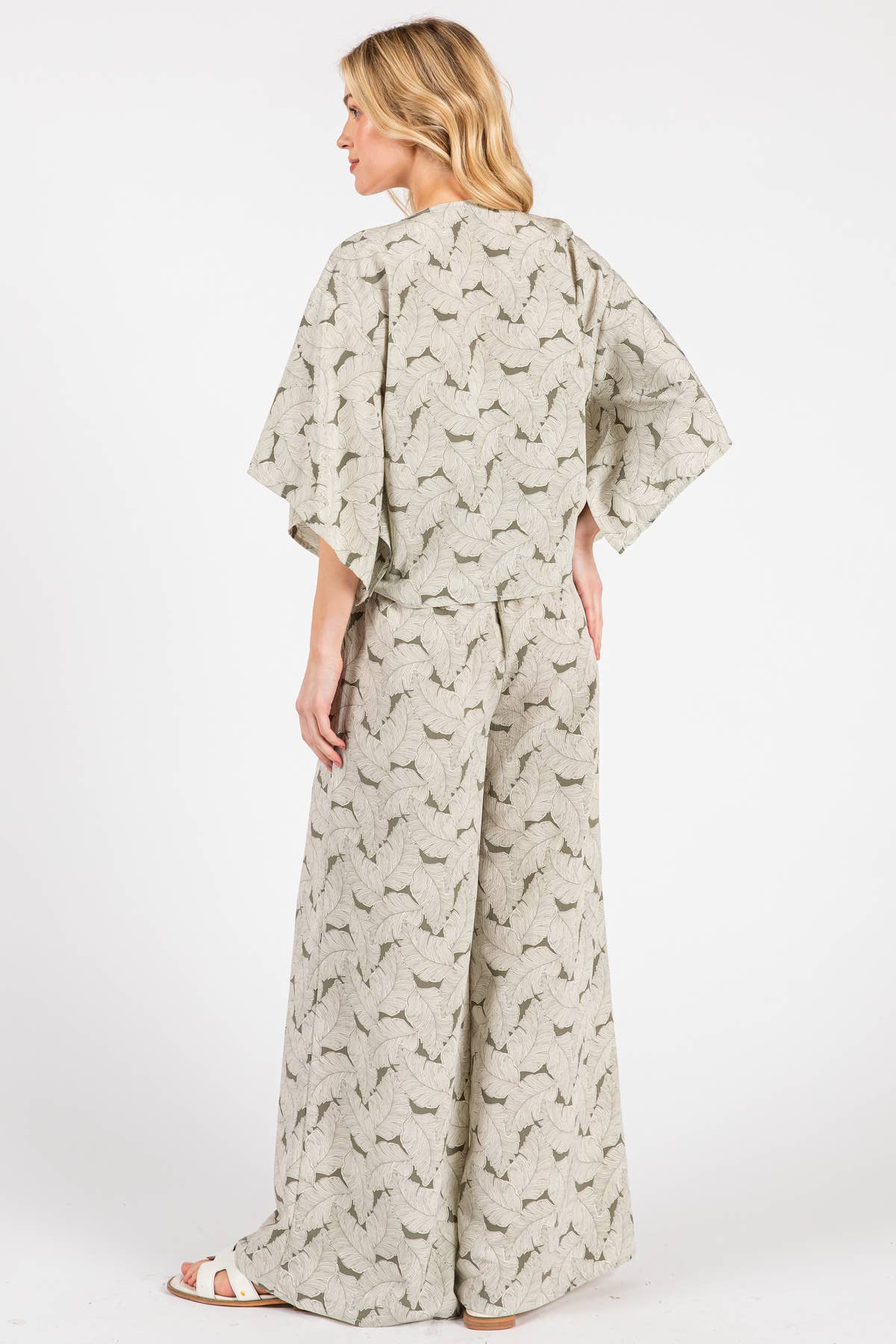 Final Touch – wholesale Pants – Women's – Waist Smocked Wide Leg Pants - VNP70263B715