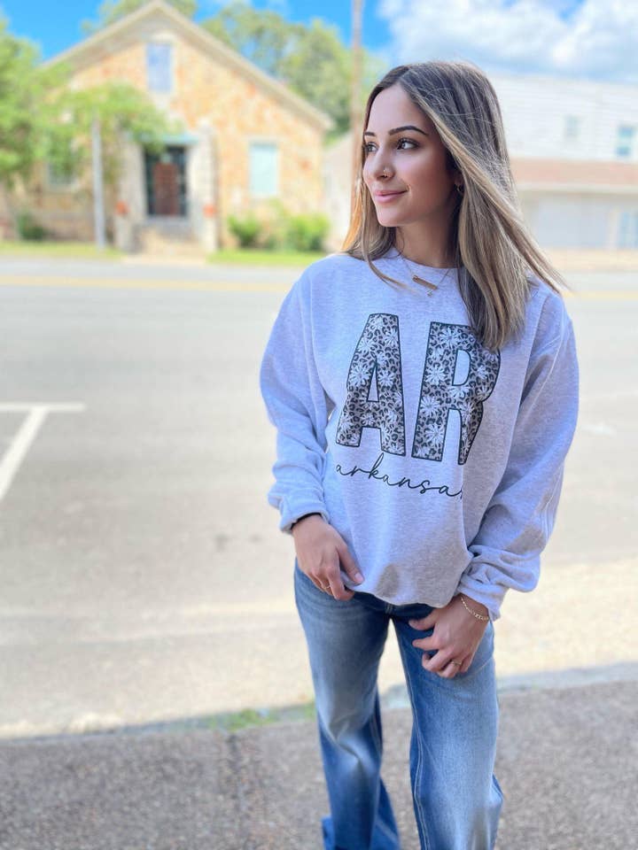 Arkansas Marketing & Promotionals - Wholesale Graphic Sweatshirt - Women's - Leopard Daisy State Sweatshirt1